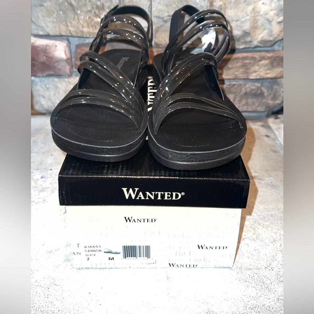 NWT Wanted Cannon Women's Black Sandals Shoes Size 7